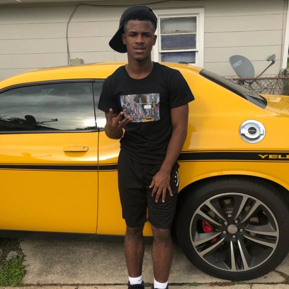 Meet your Posher, Kj - Picture 1 of 1